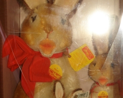 Bunny-Museum-765
